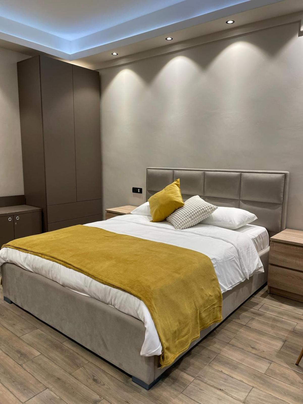 Luxury Aparthotel *